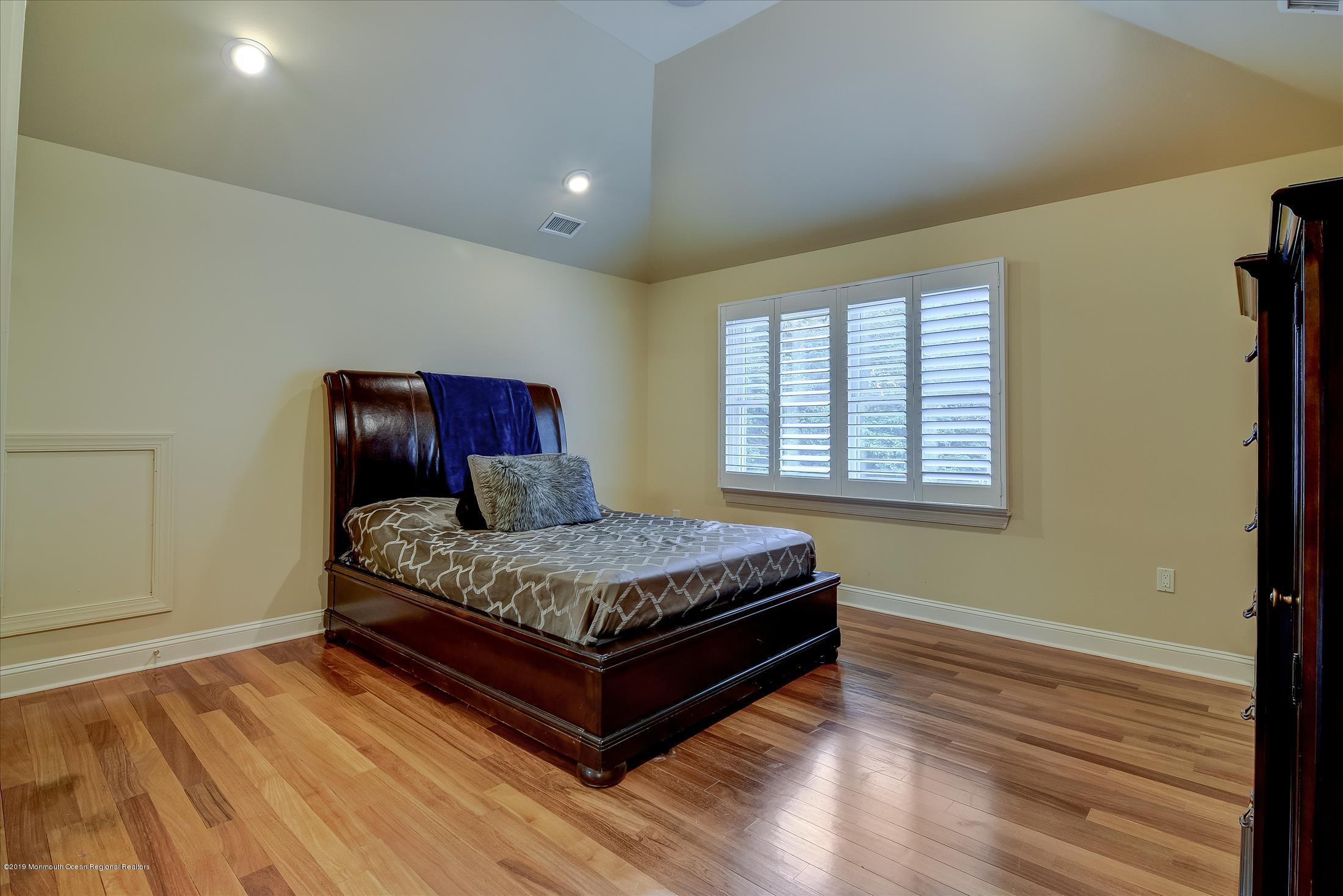 235 Deerfield Road Morganville, NJ 07751 - Photo 41 of 70 Jack & Jill Bedroom