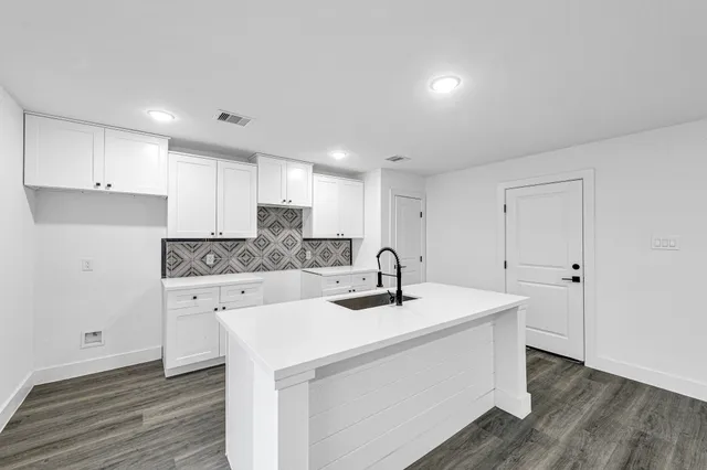 $269,900 | 1025 20th Street, Hempstead, TX 77445