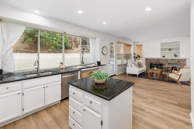 $1,149,000 | 5010 Palmera Drive, Oceanside, CA 92056