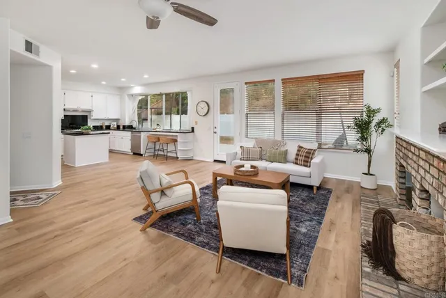 $1,149,000 | 5010 Palmera Drive, Oceanside, CA 92056