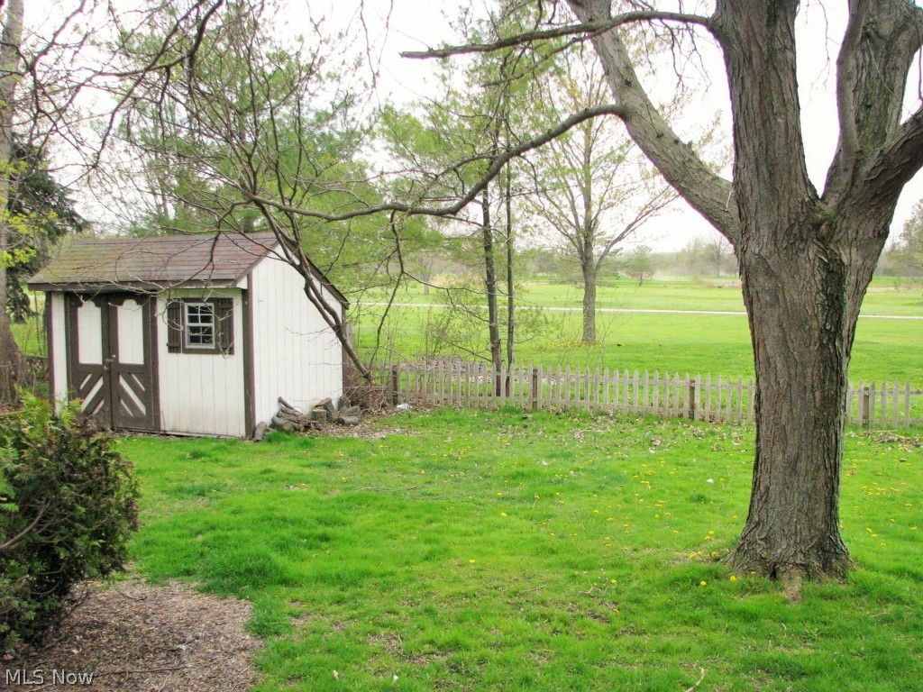 4490 Jaycox Road Avon, OH 44011 - Photo 3 of 9