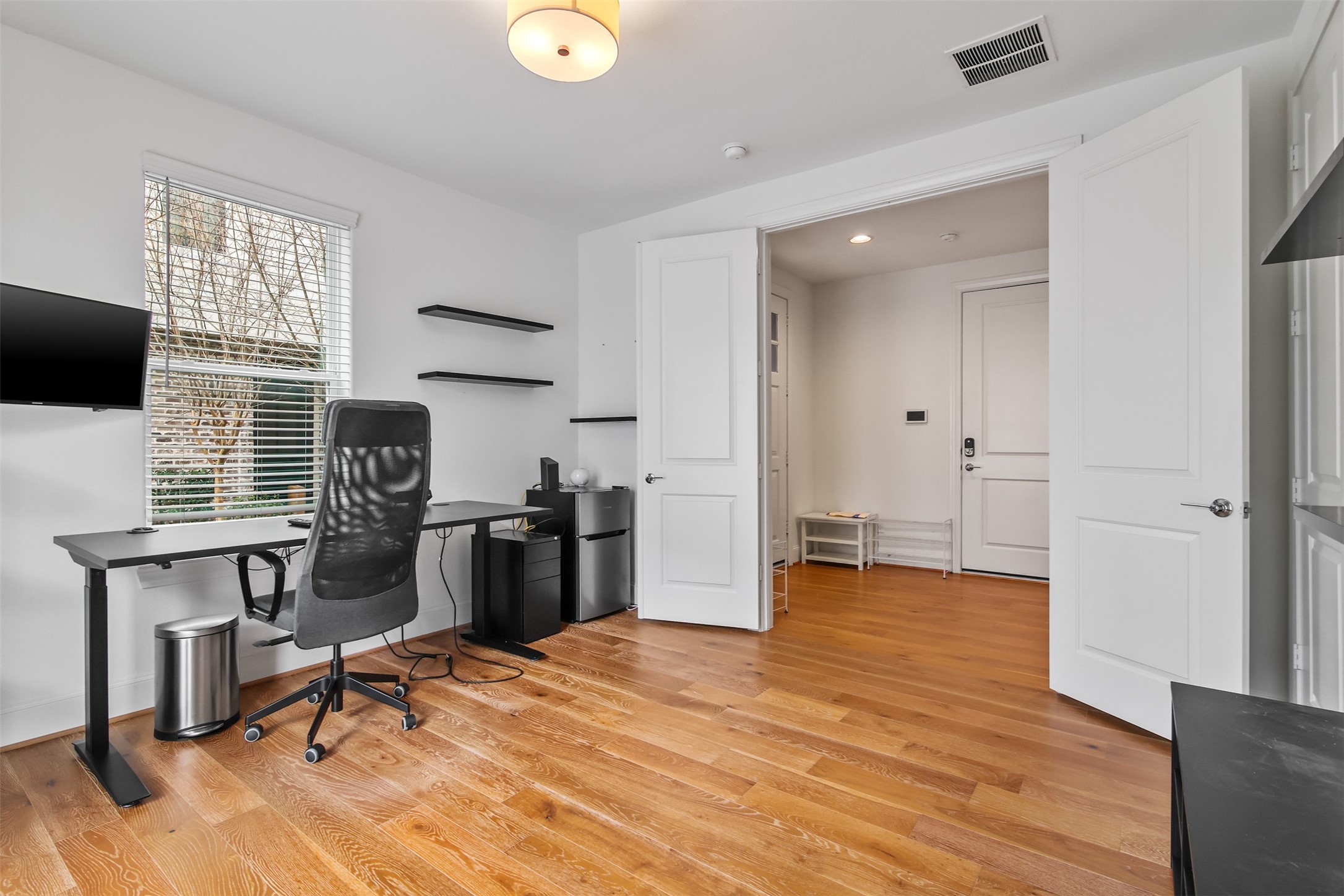 10943 Grove Tree Lane Houston, TX 77043 - Photo 12 of 31