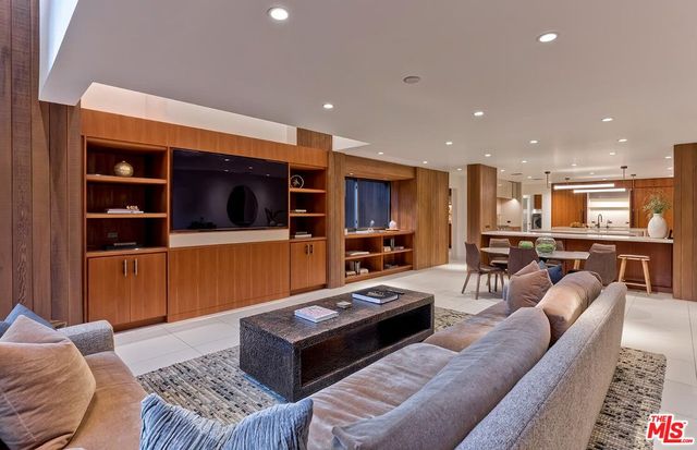 $13,995,000 | 604 North Alpine Drive, Beverly Hills, CA 90210