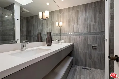 $13,995,000 | 604 North Alpine Drive, Beverly Hills, CA 90210