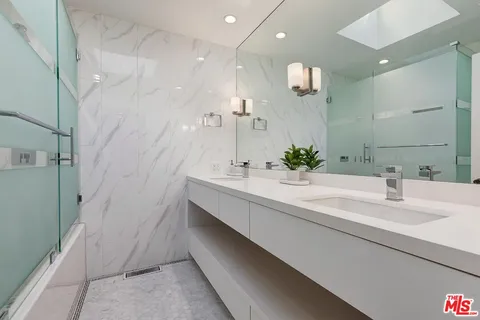 $13,995,000 | 604 North Alpine Drive, Beverly Hills, CA 90210