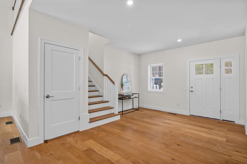 23 Winding Brook Drive Stratham, NH 03885 - Photo 13 of 46