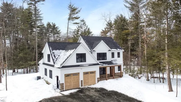 $1,595,000 | 23 Winding Brook Drive, Stratham, NH 03885