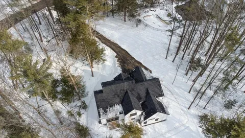 $1,595,000 | 23 Winding Brook Drive, Stratham, NH 03885