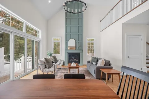 $1,595,000 | 23 Winding Brook Drive, Stratham, NH 03885