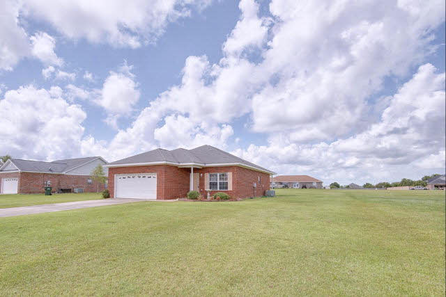 25887 Rambo Lane Elberta, AL 36530 - Photo 4 of 27