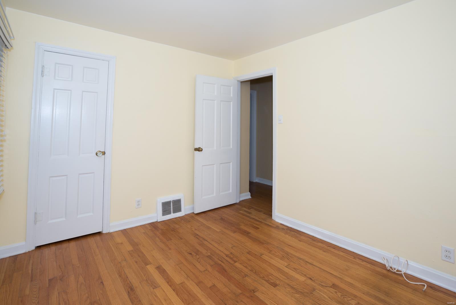 801 Edgar Road Webster Groves, MO 63119 - Photo 29 of 49 Gallery Image 29