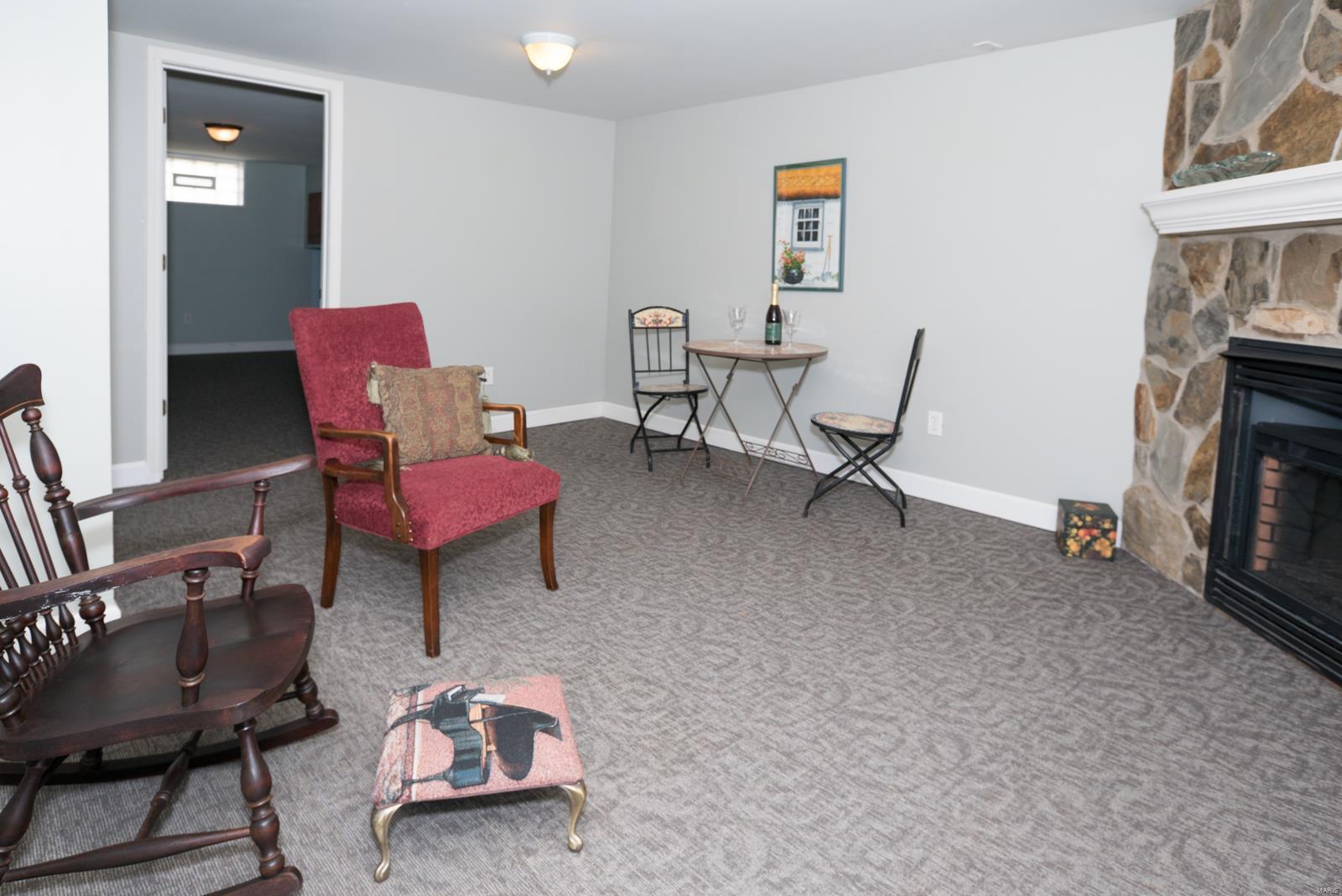801 Edgar Road Webster Groves, MO 63119 - Photo 32 of 49 Gallery Image 32