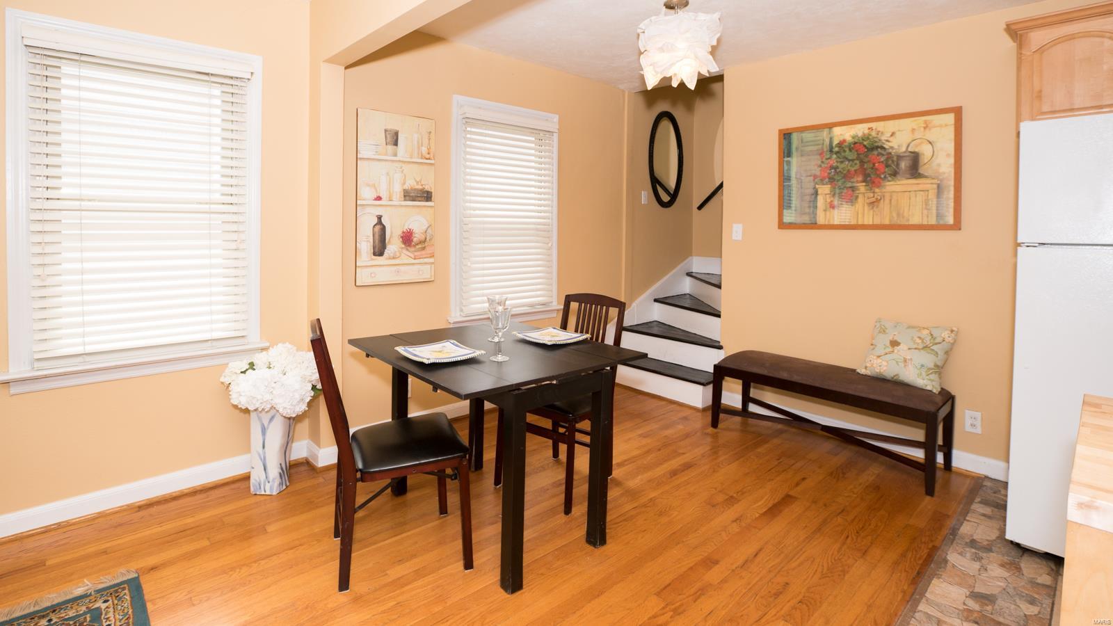 801 Edgar Road Webster Groves, MO 63119 - Photo 9 of 49 Gallery Image 9
