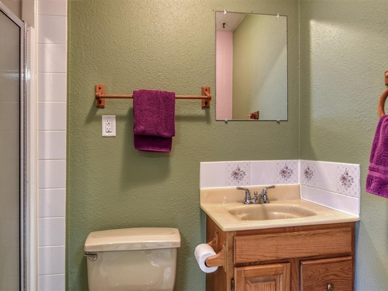 3915 East Zeus Road Mead, WA 99021 - Photo 16 of 37 Gallery Image 16