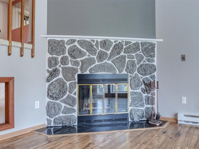 3915 East Zeus Road Mead, WA 99021 - Photo 4 of 37 Gallery Image 4
