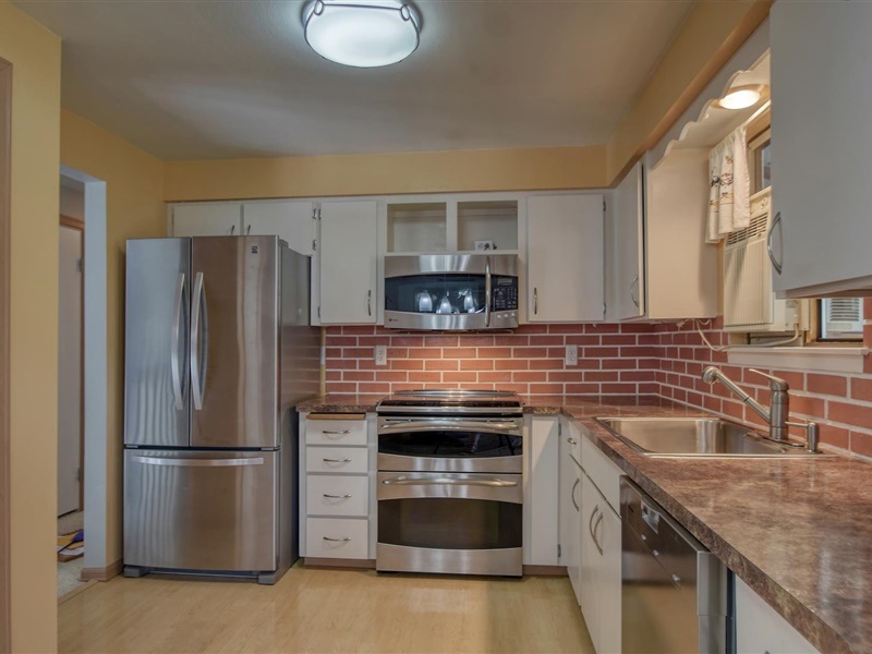 3915 East Zeus Road Mead, WA 99021 - Photo 10 of 37 Gallery Image 10