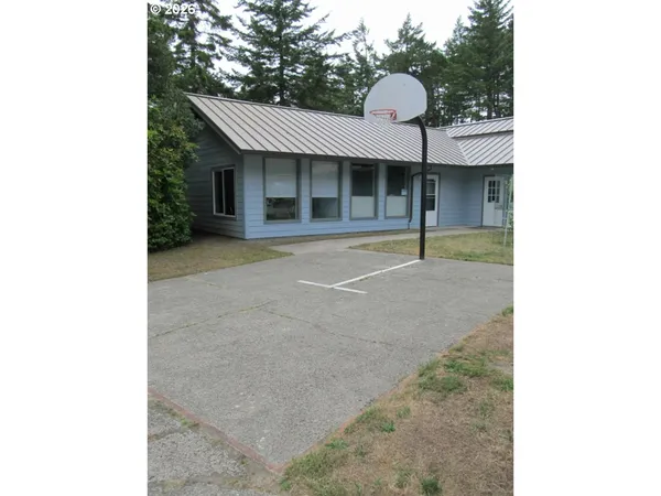 $199,900 | 49 Easy Street, Florence, OR 97439