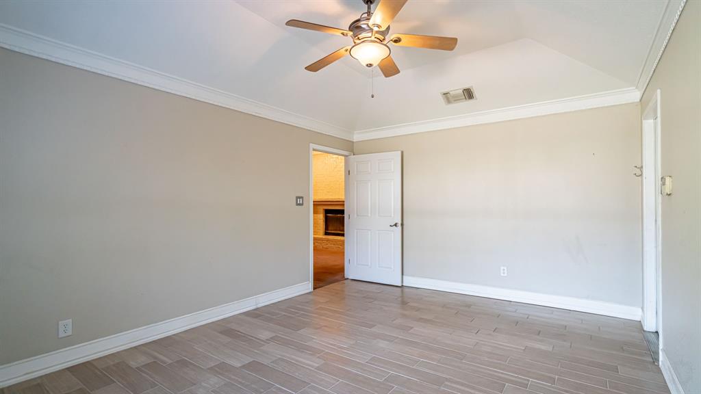 4018 View Point Drive Granbury, TX 76048 - Photo 36 of 38