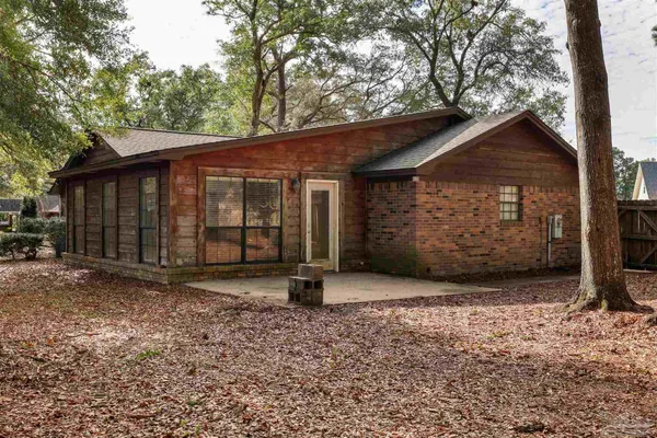 $375,000 | 4660 Shannon Place, Pensacola, FL 32504