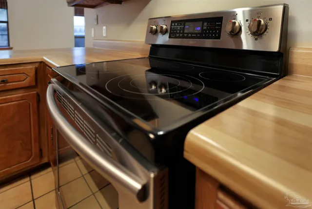 a close view of stove