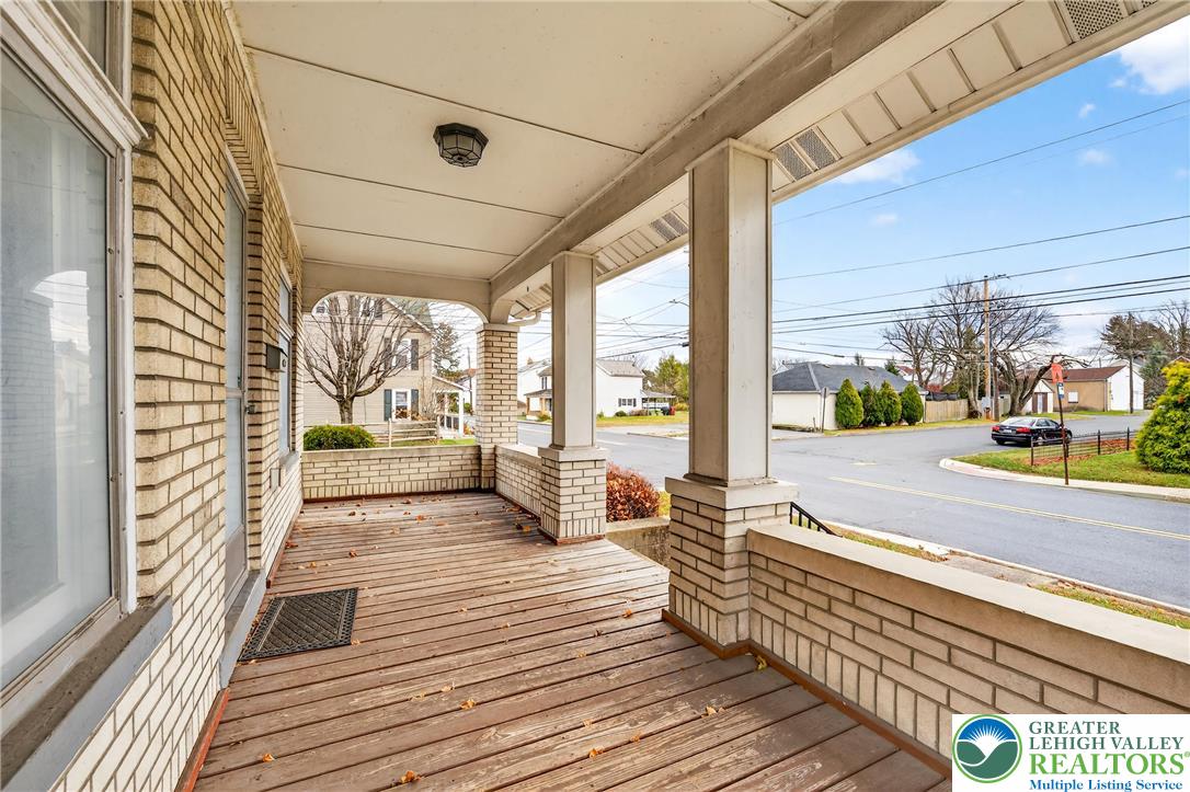 3301 Lehigh Street Whitehall, PA 18052 - Photo 5 of 40 a lobby with furniture and wooden floor
