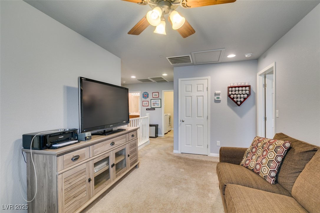 230 Sweet Spot Street Henderson, NV 89074 - Photo 22 of 38 Loft