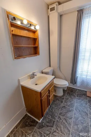 $172,000 | 1002 Franklin Avenue, Rochester, IN 46975