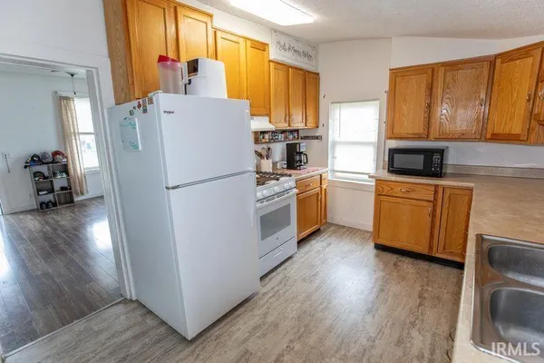 $172,000 | 1002 Franklin Avenue, Rochester, IN 46975