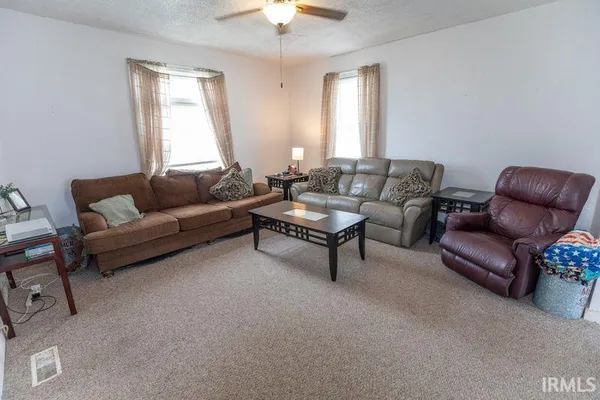 $172,000 | 1002 Franklin Avenue, Rochester, IN 46975