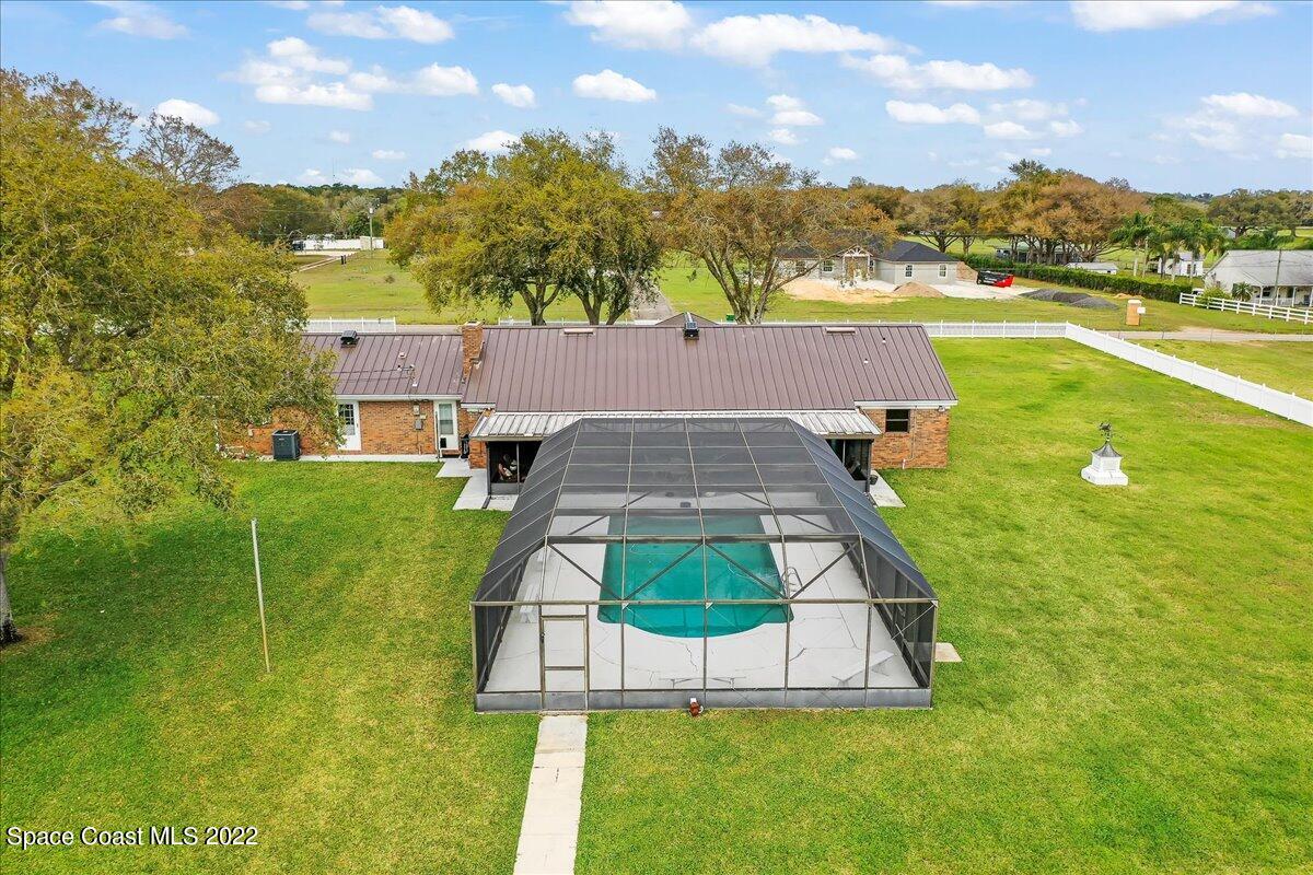 3685 Burkholm Road Mims, FL 32754 - Photo 5 of 39 06-untitled-38