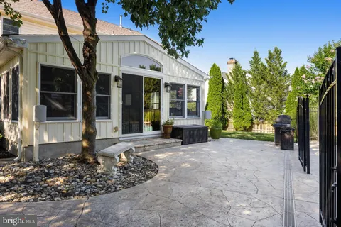 $995,000 | 3 Abington Road, Mount Laurel, NJ 08054