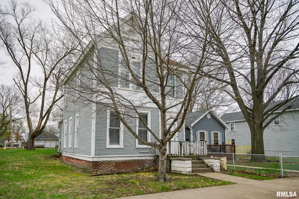 $29,900 | 1116 Northeast Monroe Street, Peoria, IL 61603