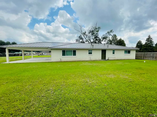 $2,000 | 37156 Highway 74, Geismar, LA 70734