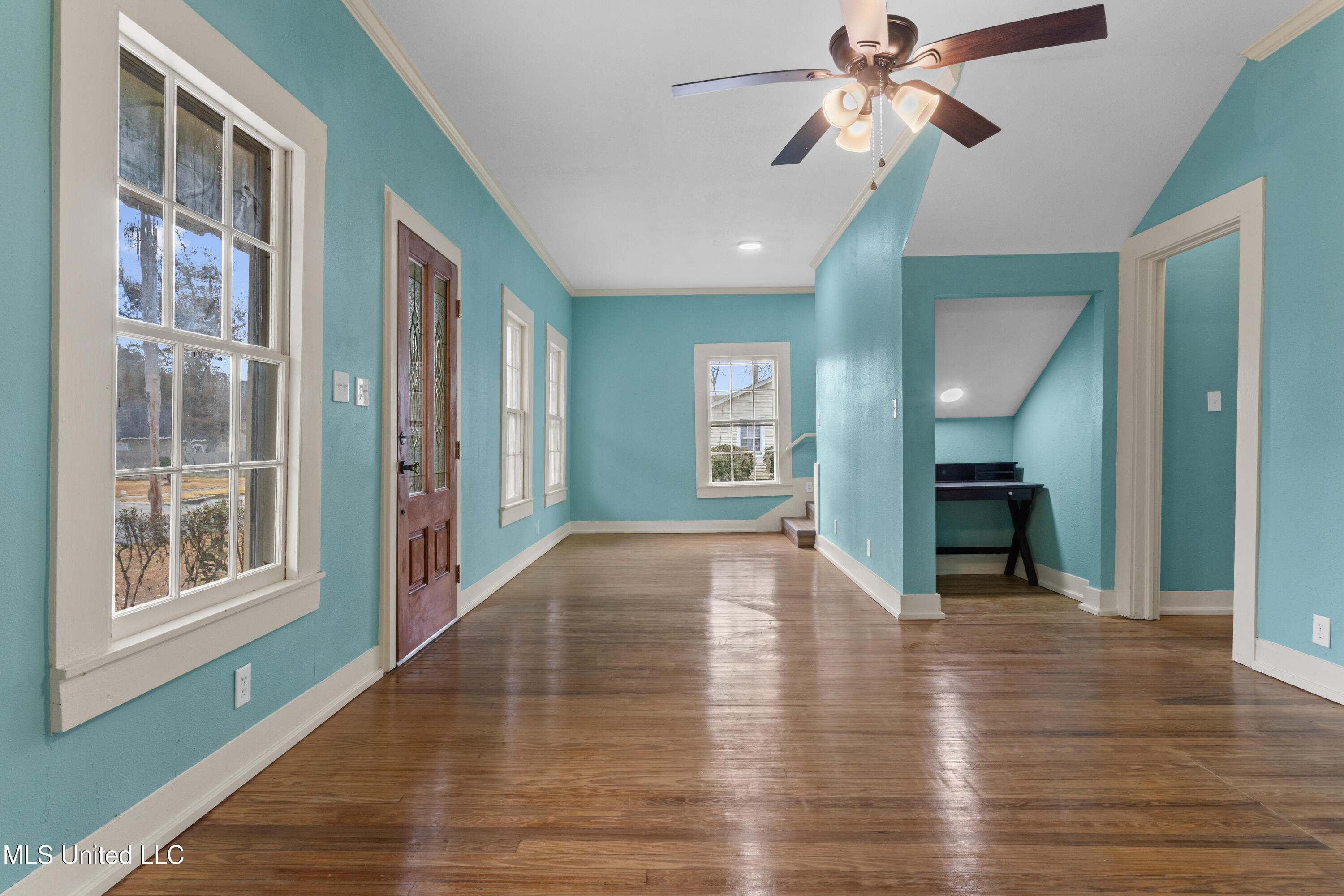 4418 Welch Avenue Moss Point, MS 39563 - Photo 9 of 47 0012