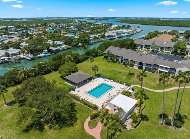 $2,750 | 3207 South Lakeview Circle, Unit 6205, Fort Pierce, FL 34949