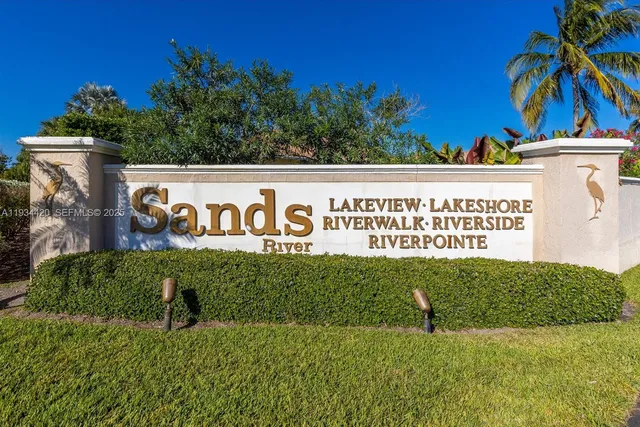 $2,750 | 3207 South Lakeview Circle, Unit 6205, Fort Pierce, FL 34949