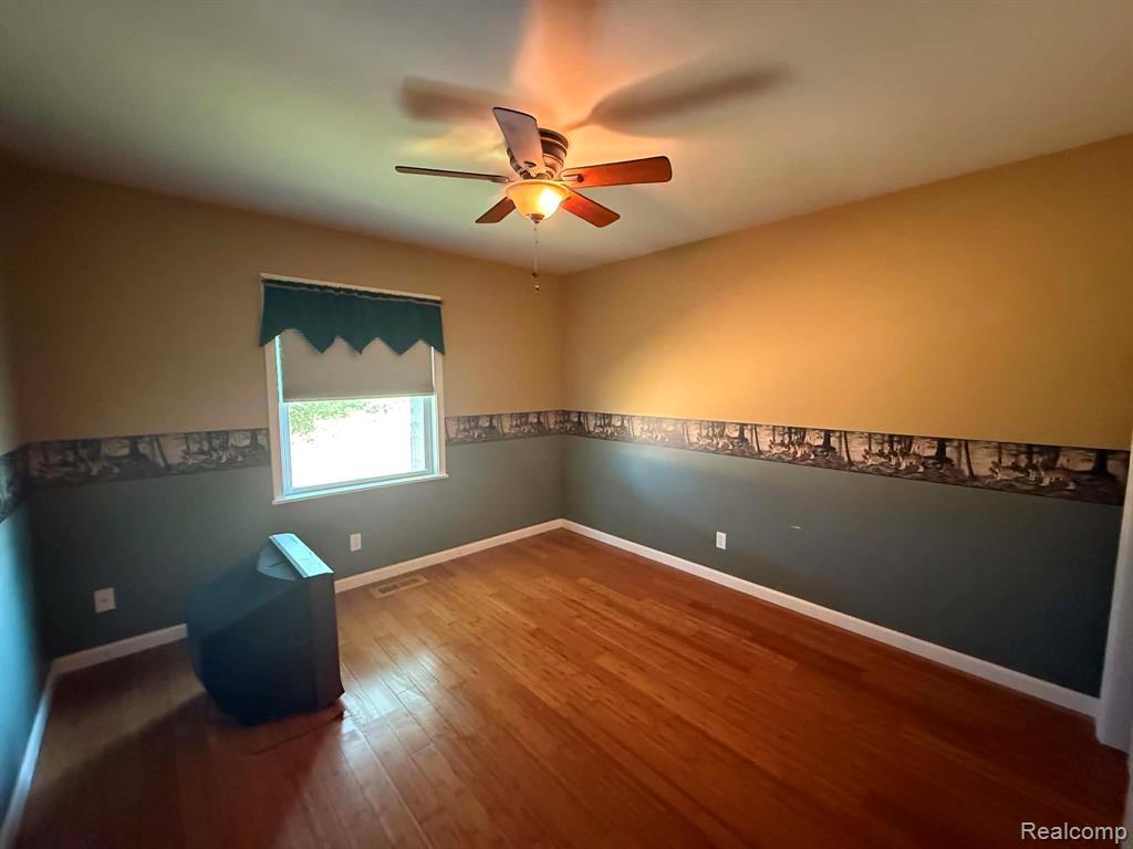 6358 Kennedy Road Port Austin, MI 48467 - Photo 13 of 26 Gallery Image 13