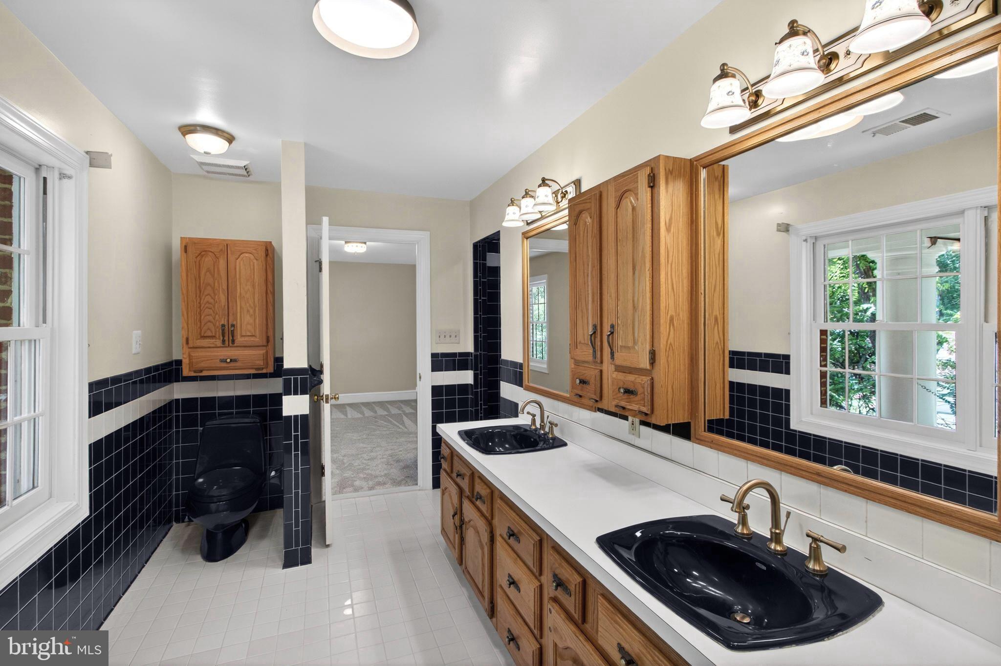 8130 Viola Street Springfield, VA 22152 - Photo 39 of 55 Gallery Image 39