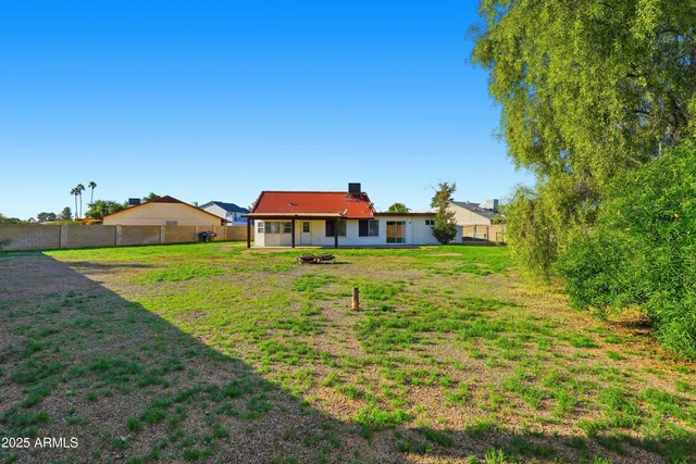 $2,500 | 17853 North 43rd Drive, Glendale, AZ 85308