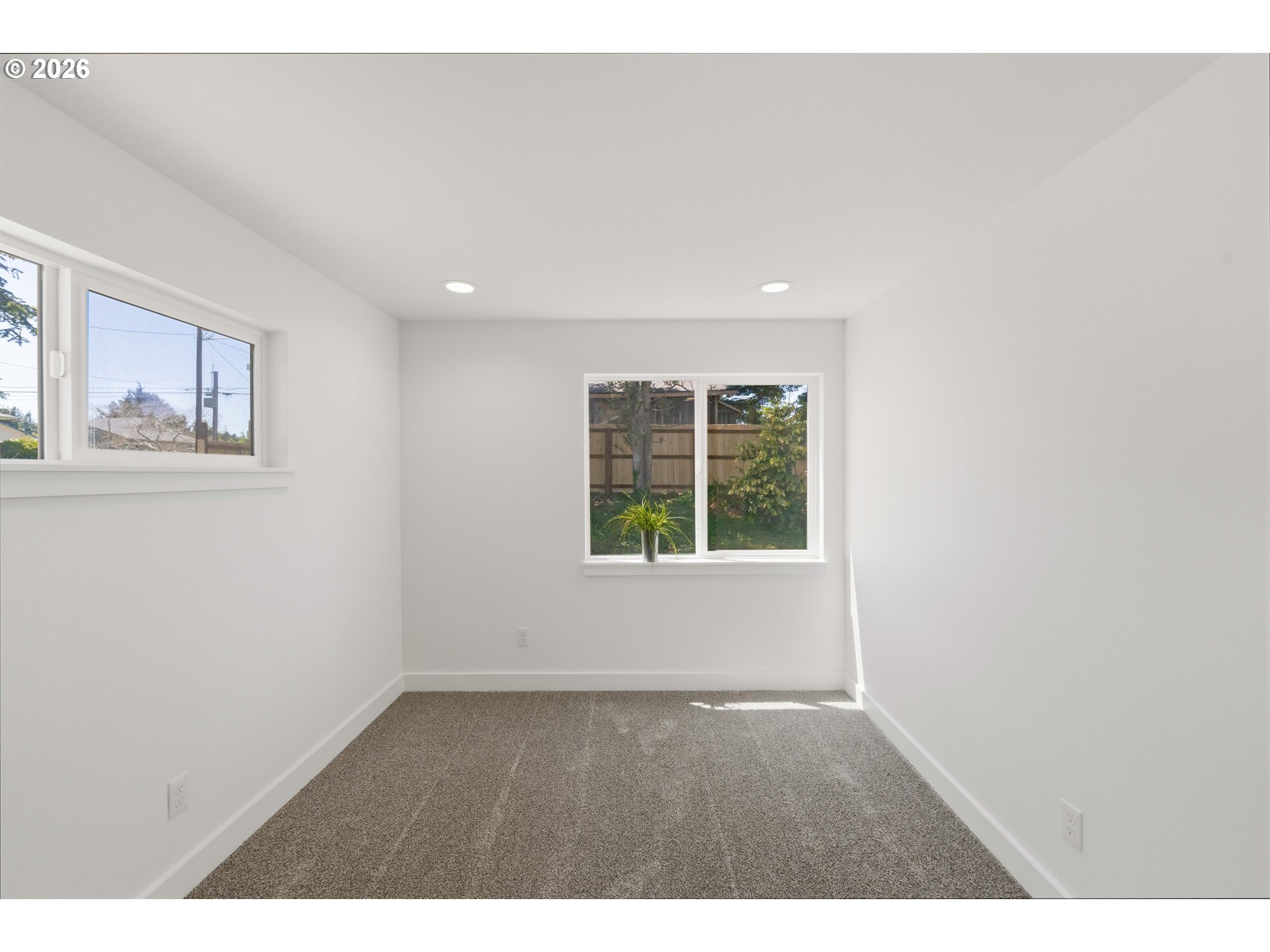 950 Exchange Street North Bend, OR 97459 - Photo 29 of 43