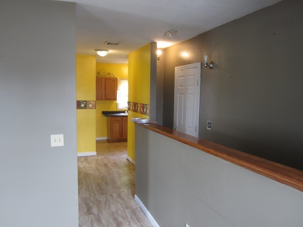 33 Baldwin Street West Springfield, MA 01089 - Photo 12 of 20 Gallery Image 12
