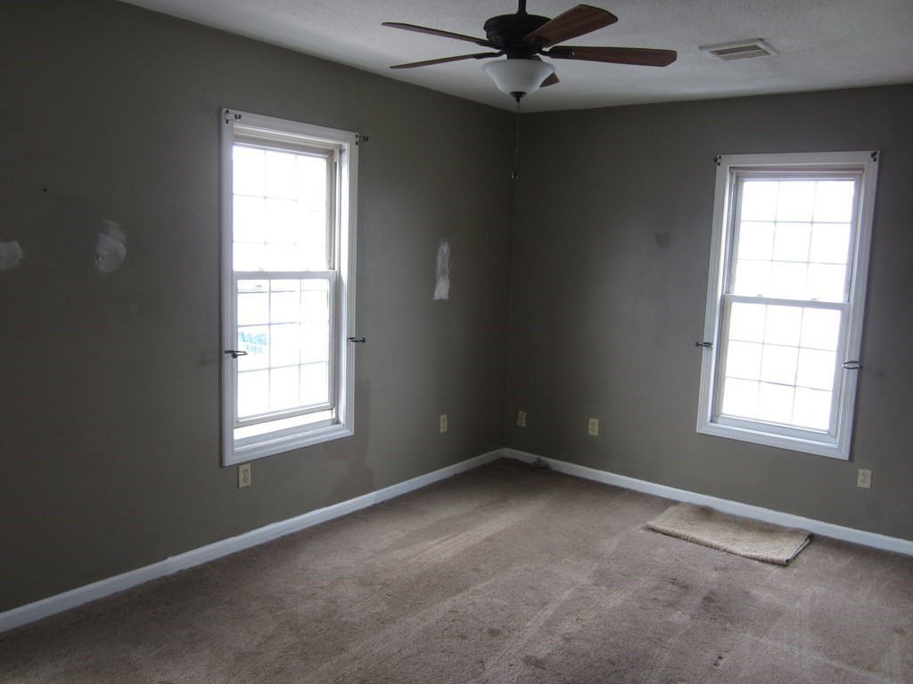 33 Baldwin Street West Springfield, MA 01089 - Photo 16 of 20 Gallery Image 16