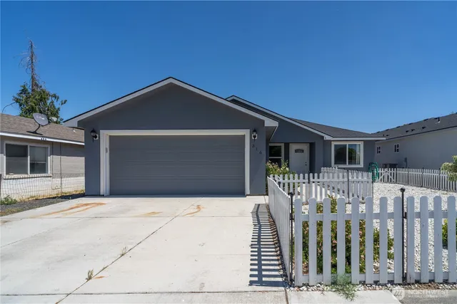 $286,000 | 316 South Main Avenue, Warden, WA 98857