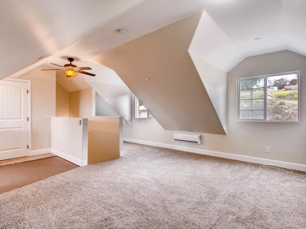 740 Coyote Road Alpine, CA 91901 - Photo 16 of 24 Upstairs bedroom/loft