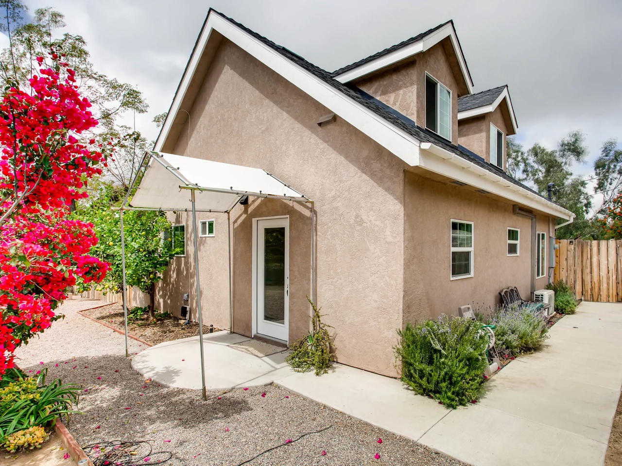 740 Coyote Road Alpine, CA 91901 - Photo 3 of 24 Gallery Image 3