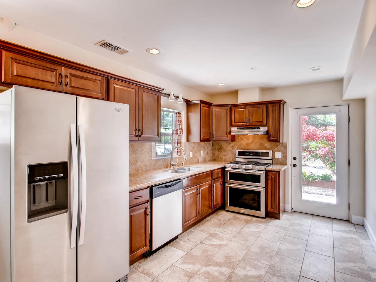 740 Coyote Road Alpine, CA 91901 - Photo 7 of 24 Upgraded kitchen with stainless steel appliances.
