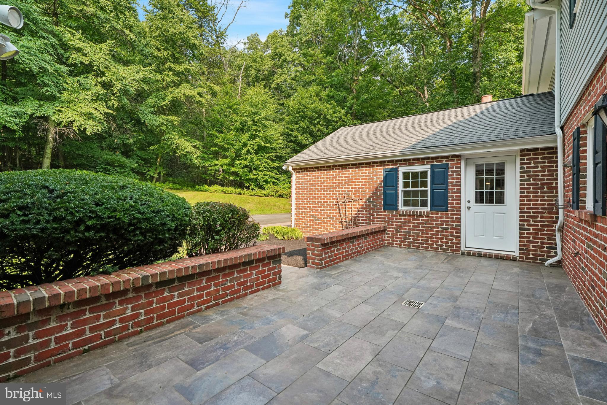 2435 St Peters Road Pottstown, PA 19465 - Photo 12 of 48 Gallery Image 12