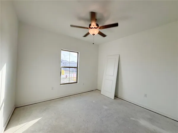 $304,990 | 2105 Fury, Portland, TX 78374