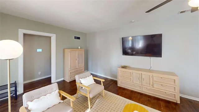 $319,900 | 600 West 101st Terrace, Kansas City, MO 64114