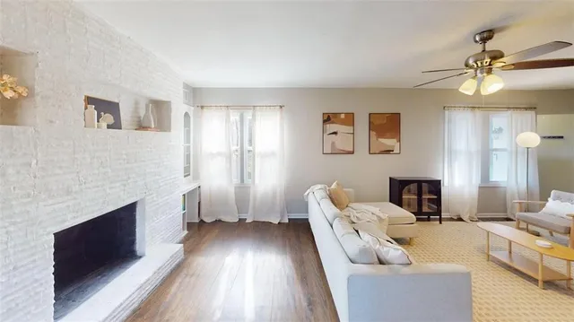 $319,900 | 600 West 101st Terrace, Kansas City, MO 64114